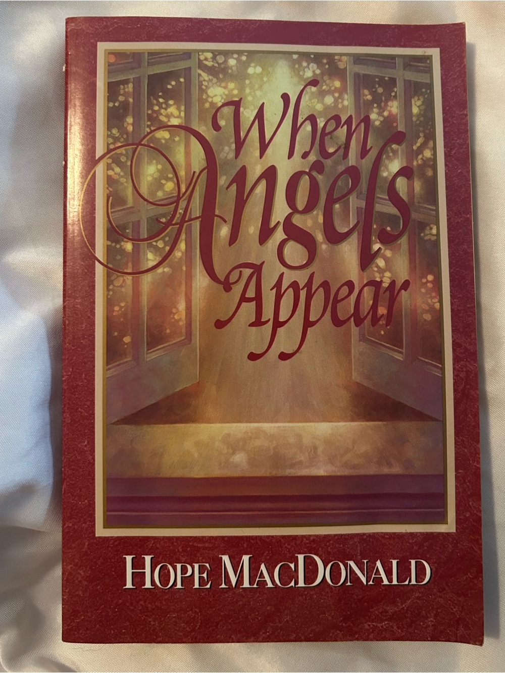 When Angels Appear by Hope MacDonald - Paperback